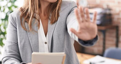 Comprendre et prévenir le harcèlement au travail : pourquoi consulter harcelement-entreprise.fr ?